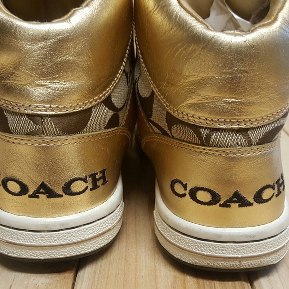 *SOLD* COACH SIGNATURE HIGH TOPS BASKETBALL - Picture 6 of 8
